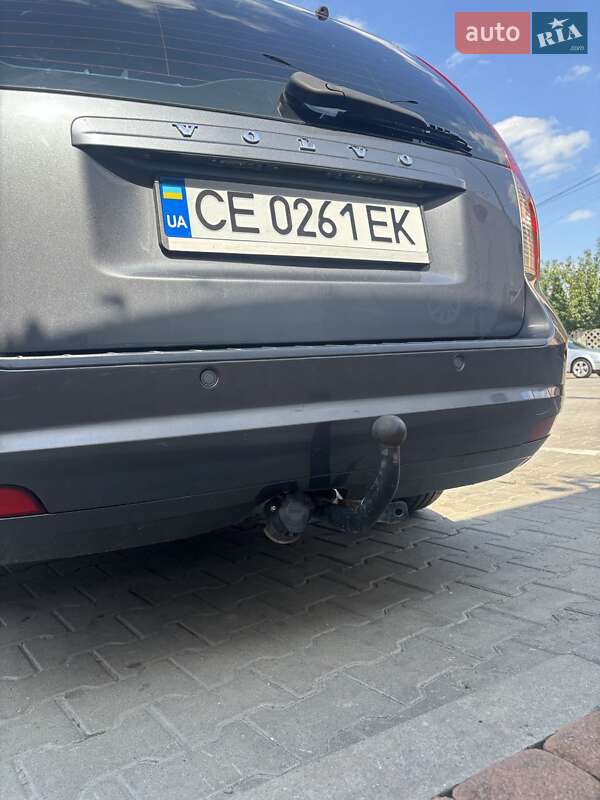 Універсал Volvo V50 2011 в Чернівцях