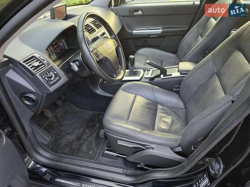 Универсал Volvo V50 2012 в Стрые