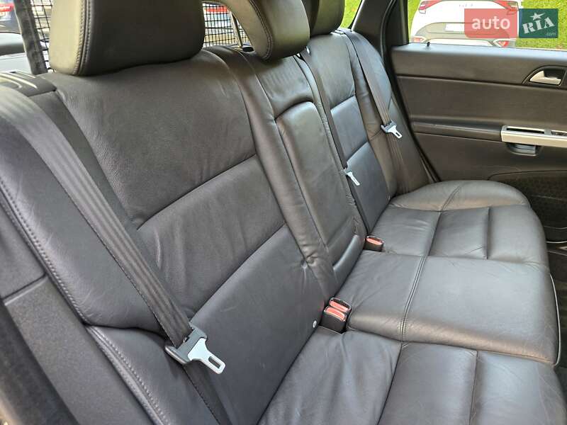 Универсал Volvo V50 2012 в Стрые