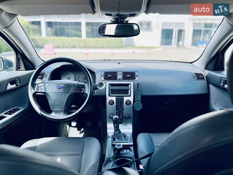 Универсал Volvo V50 2006 в Киеве