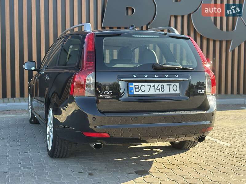 Универсал Volvo V50 2011 в Львове