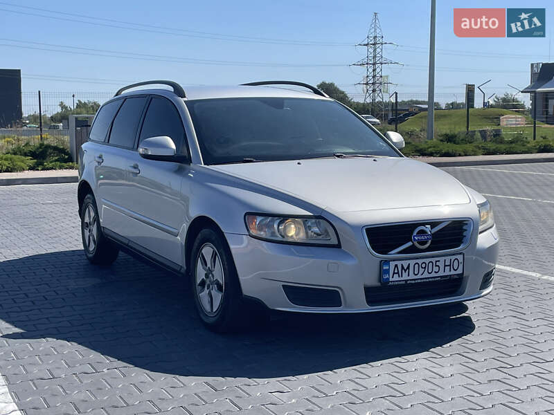 Volvo V50 2010