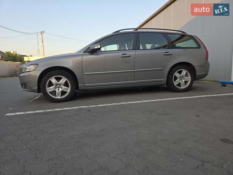 Універсал Volvo V50 2008 в Луцьку