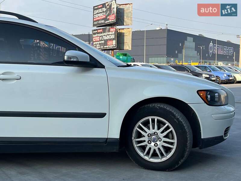 Универсал Volvo V50 2006 в Львове