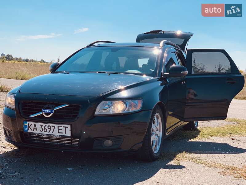Volvo V50 2010
