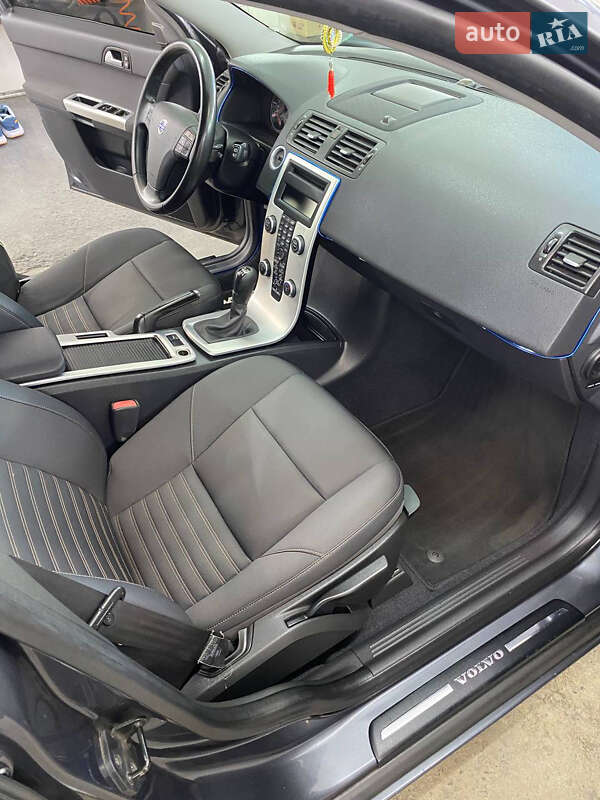 Универсал Volvo V50 2011 в Новом Роздоле фото 3 Универсал Volvo V50 2011 в Новом Роздоле