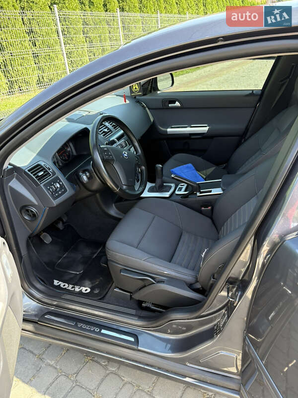 Универсал Volvo V50 2011 в Новом Роздоле фото 15 Универсал Volvo V50 2011 в Новом Роздоле