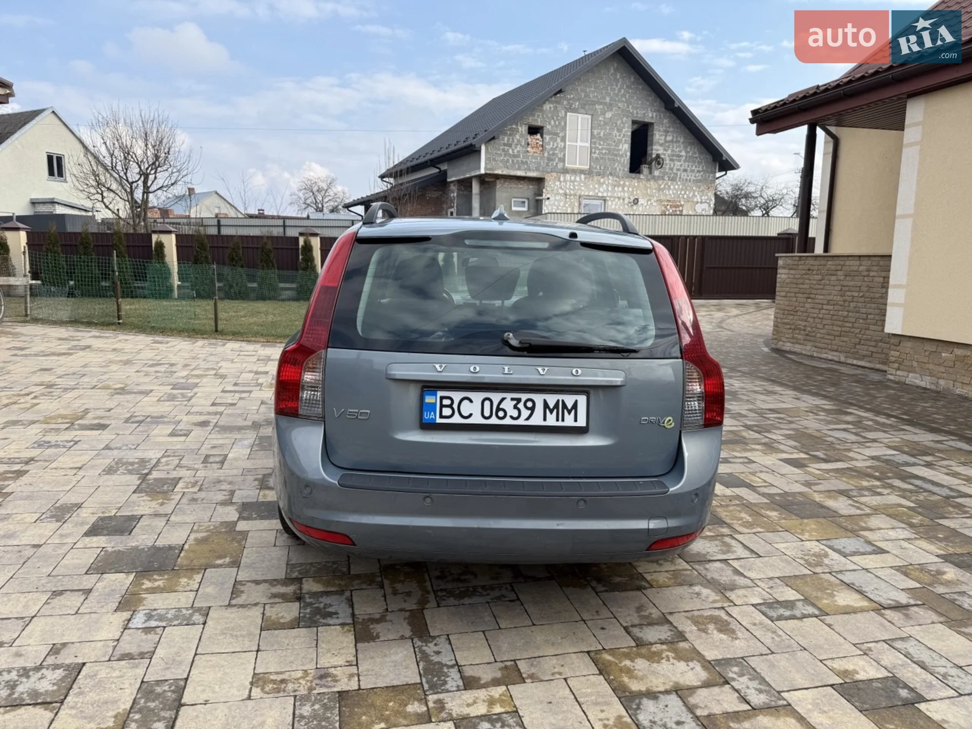 2010 Volvo V50 - мініатюра 4