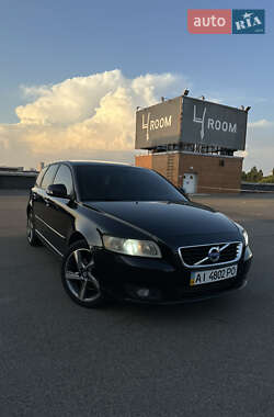 Универсал Volvo V50 2011 в Киеве