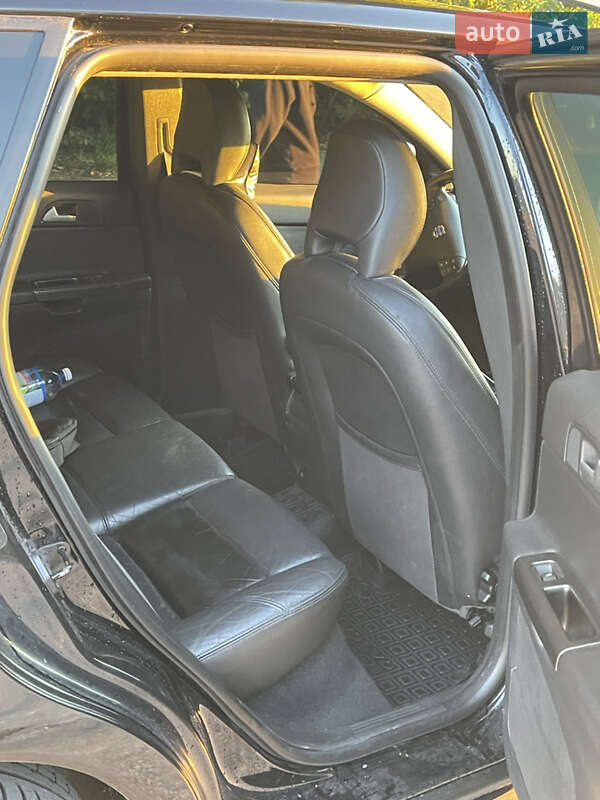 Універсал Volvo V50 2010 в Брюховичах