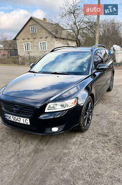 Универсал Volvo V50 2011 в Сарнах