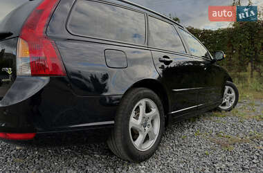 Универсал Volvo V50 2011 в 