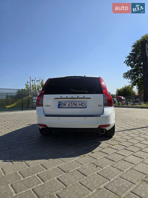 Универсал Volvo V50 2012 в Ровно