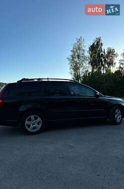 Универсал Volvo V50 2009 в 
