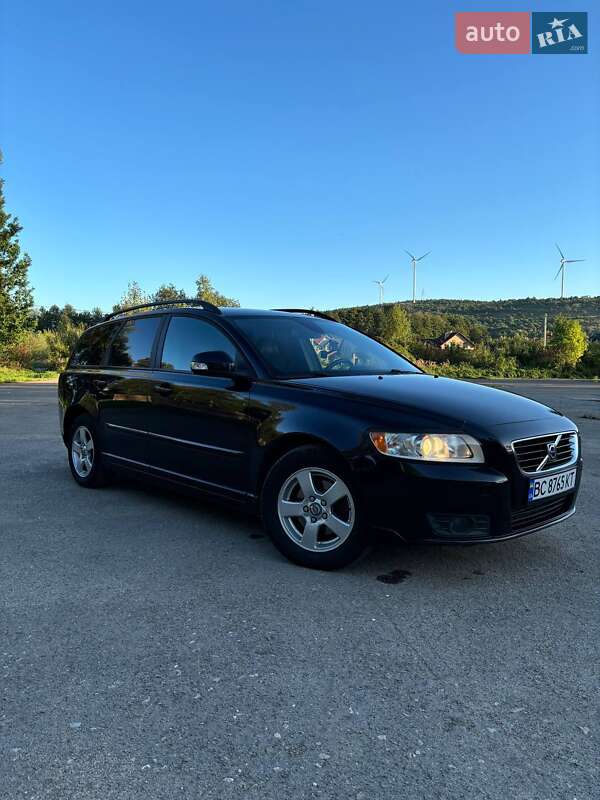 Універсал Volvo V50 2009 в Старому Самборі