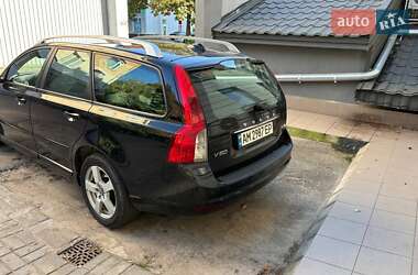 Универсал Volvo V50 2012 в 