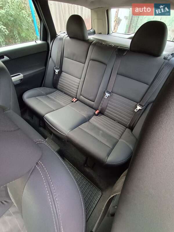 Универсал Volvo V50 2005 в Новомиргороде фото 3 Универсал Volvo V50 2005 в Новомиргороде