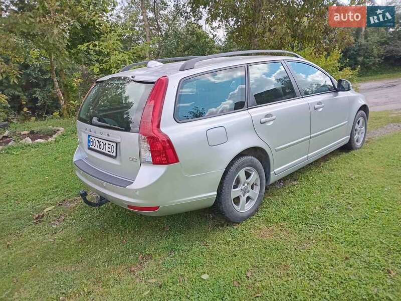 Універсал Volvo V50 2011 в Почаєві фото 11 Універсал Volvo V50 2011 в Почаєві