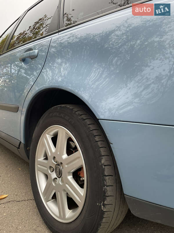 Универсал Volvo V50 2006 в Днепре