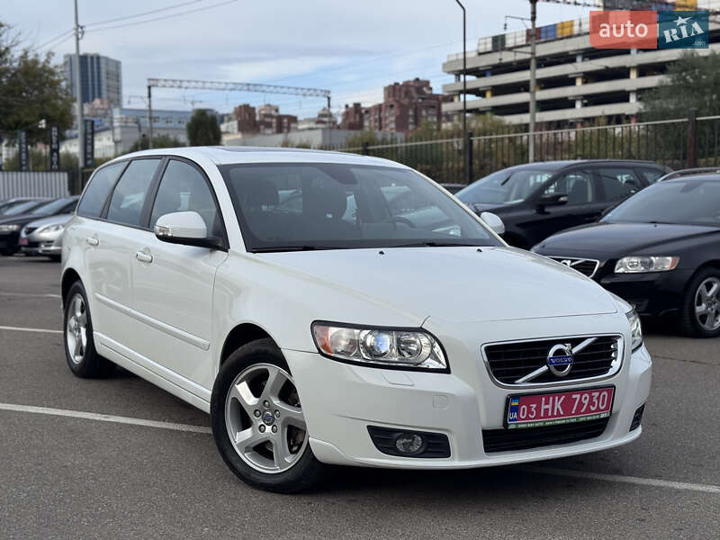 Volvo V50 2012