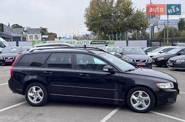 Универсал Volvo V50 2011 в 