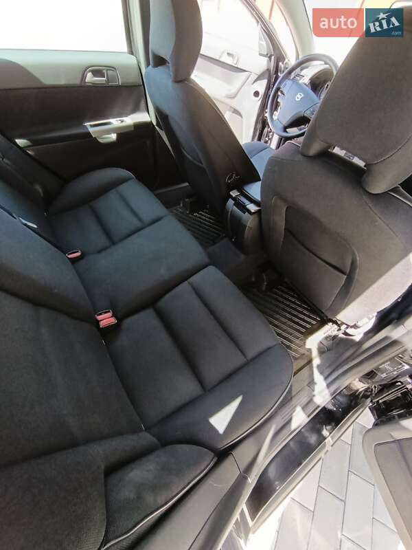 Универсал Volvo V50 2009 в Львове