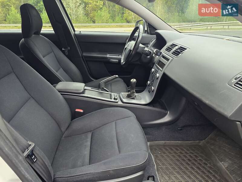 Универсал Volvo V50 2011 в Ковеле