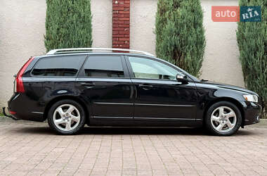 Универсал Volvo V50 2012 в 