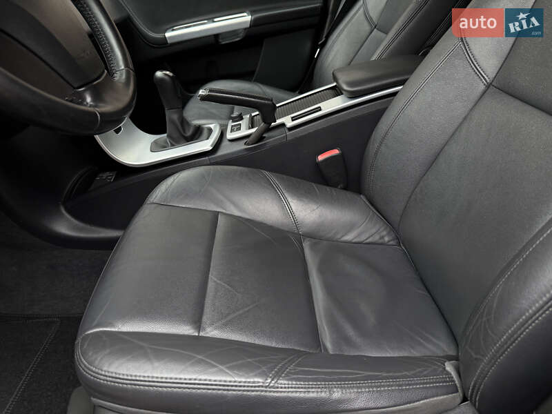 Универсал Volvo V50 2012 в Стрые