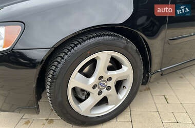 Универсал Volvo V50 2011 в 