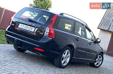 Универсал Volvo V50 2010 в 
