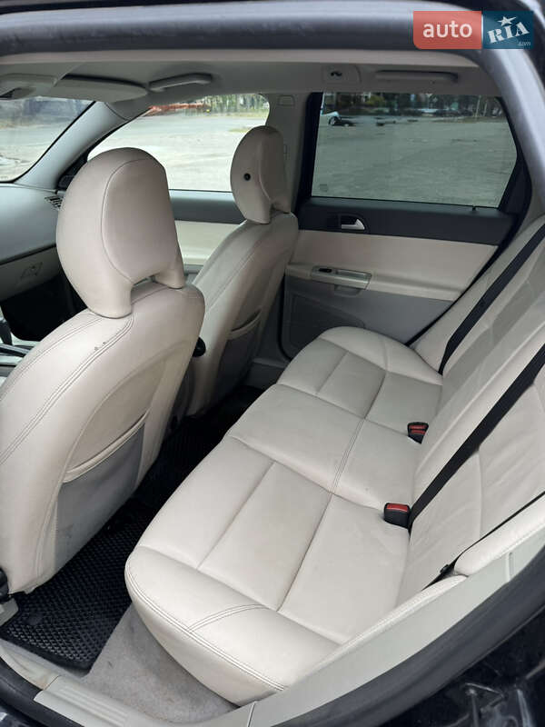 Универсал Volvo V50 2008 в Черкассах