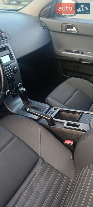 Универсал Volvo V50 2011 в Киеве