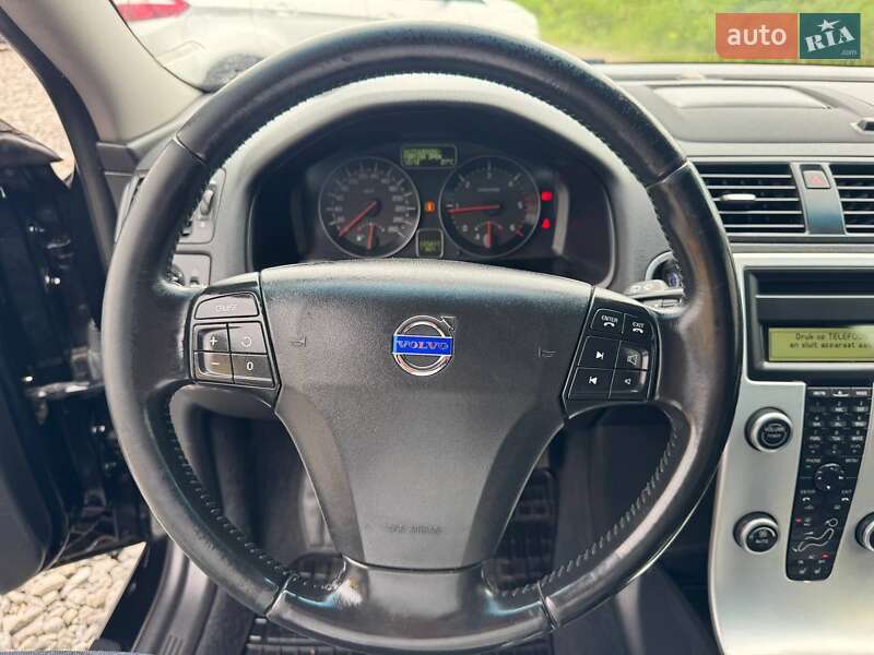 Универсал Volvo V50 2011 в Сколе