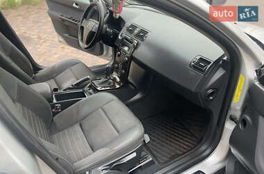 Универсал Volvo V50 2006 в 