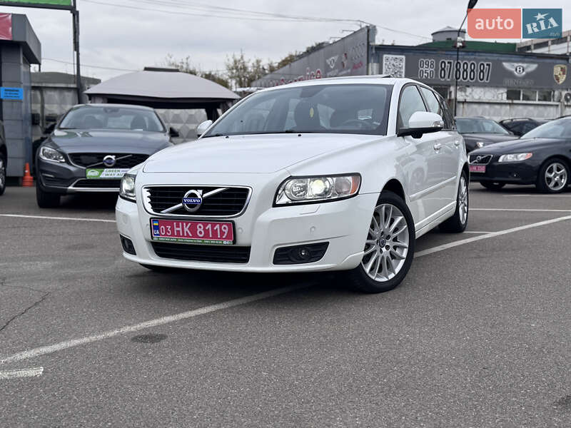 Універсал Volvo V50 2011 в Києві