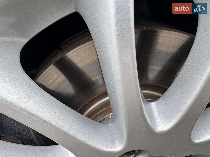 Універсал Volvo V50 2011 в Києві