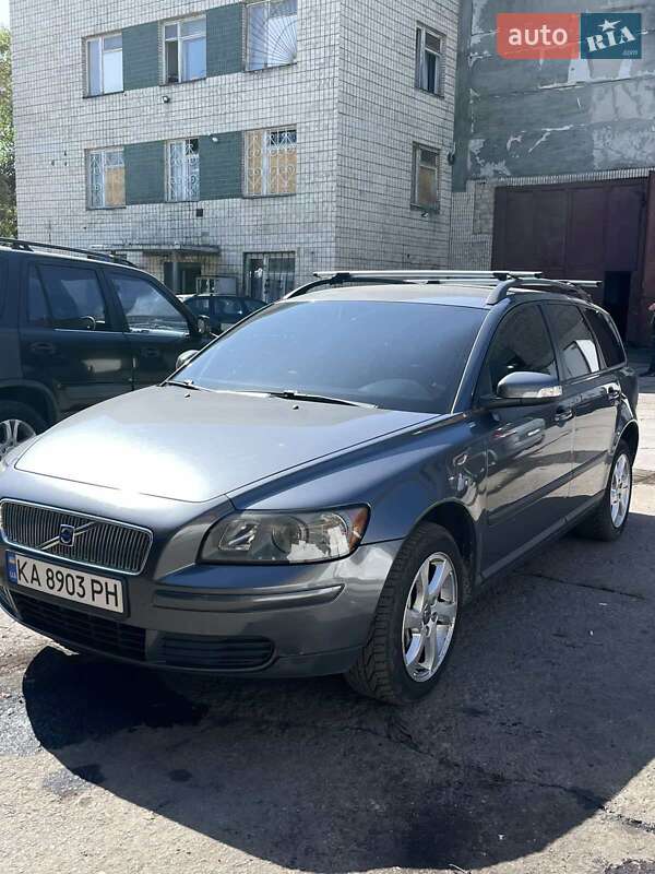 Универсал Volvo V50 2006 в Киеве