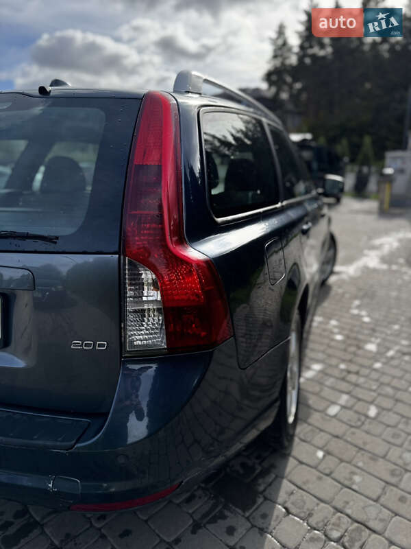 Універсал Volvo V50 2009 в Бучачі
