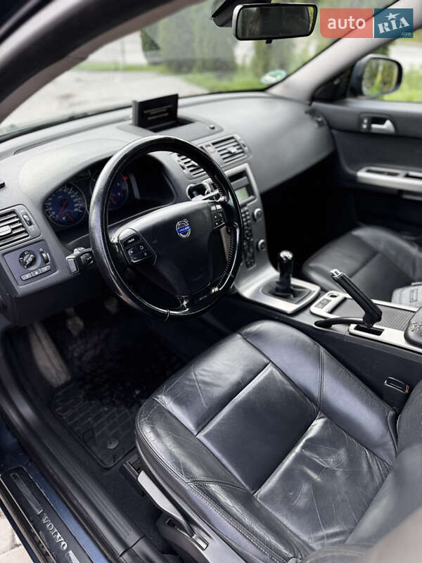 Універсал Volvo V50 2009 в Бучачі