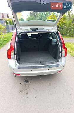 Универсал Volvo V50 2011 в 