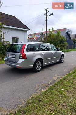 Универсал Volvo V50 2011 в 