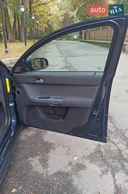 Універсал Volvo V50 2008 в  фото 16 Універсал Volvo V50 2008 в