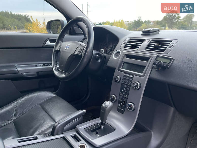 Универсал Volvo V50 2008 в Ахтырке