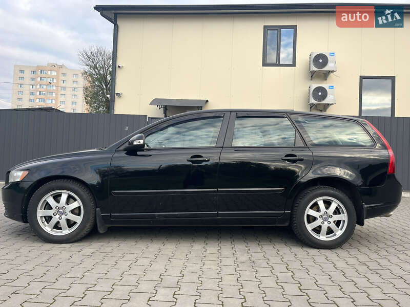 Універсал Volvo V50 2011 в Хмельницькому