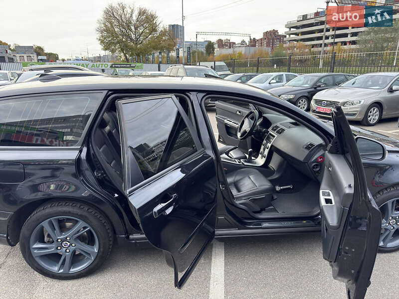 Универсал Volvo V50 2012 в Киеве
