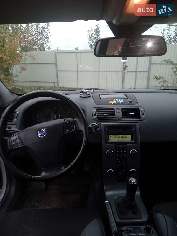 Универсал Volvo V50 2011 в Калуше фото 4 Универсал Volvo V50 2011 в Калуше