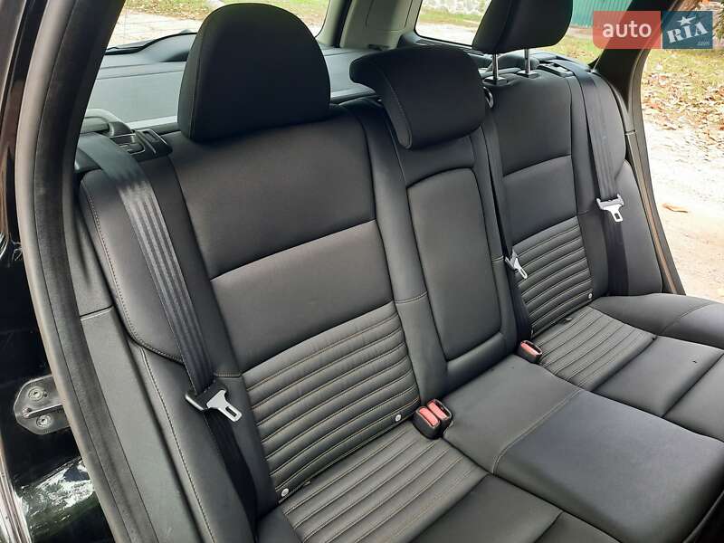 Універсал Volvo V50 2010 в Полтаві