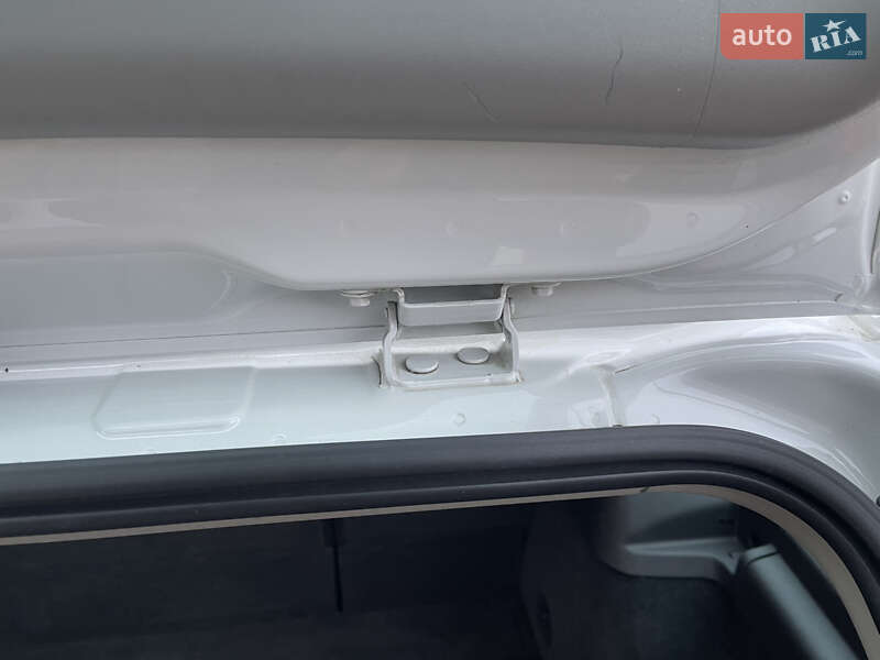 Универсал Volvo V50 2010 в Шепетовке фото 27 Универсал Volvo V50 2010 в Шепетовке