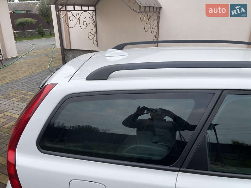 Универсал Volvo V50 2010 в Шепетовке фото 38 Универсал Volvo V50 2010 в Шепетовке